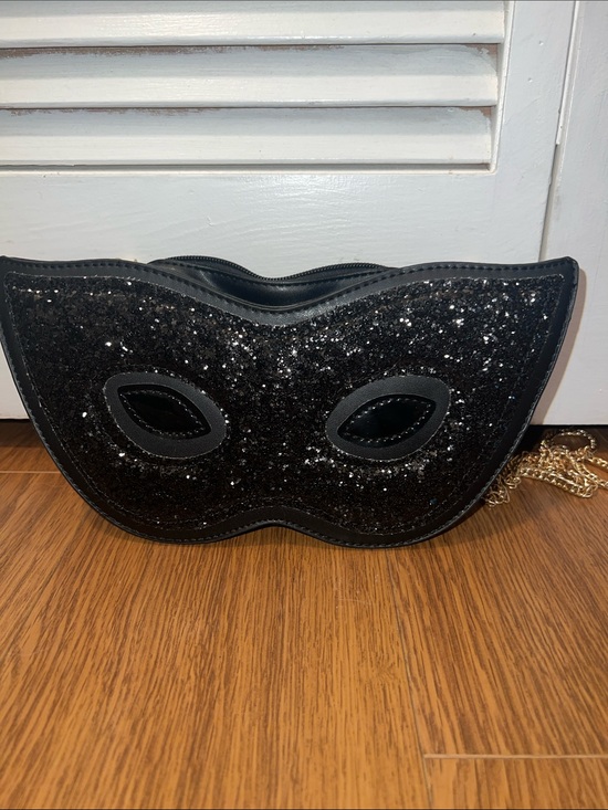 Handbags - 2490# Black Mask-Shaped Crossbody Bag with Gold Chain